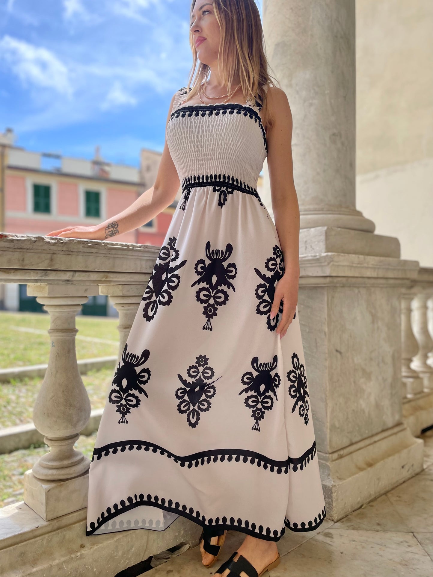 Long dress fantasia