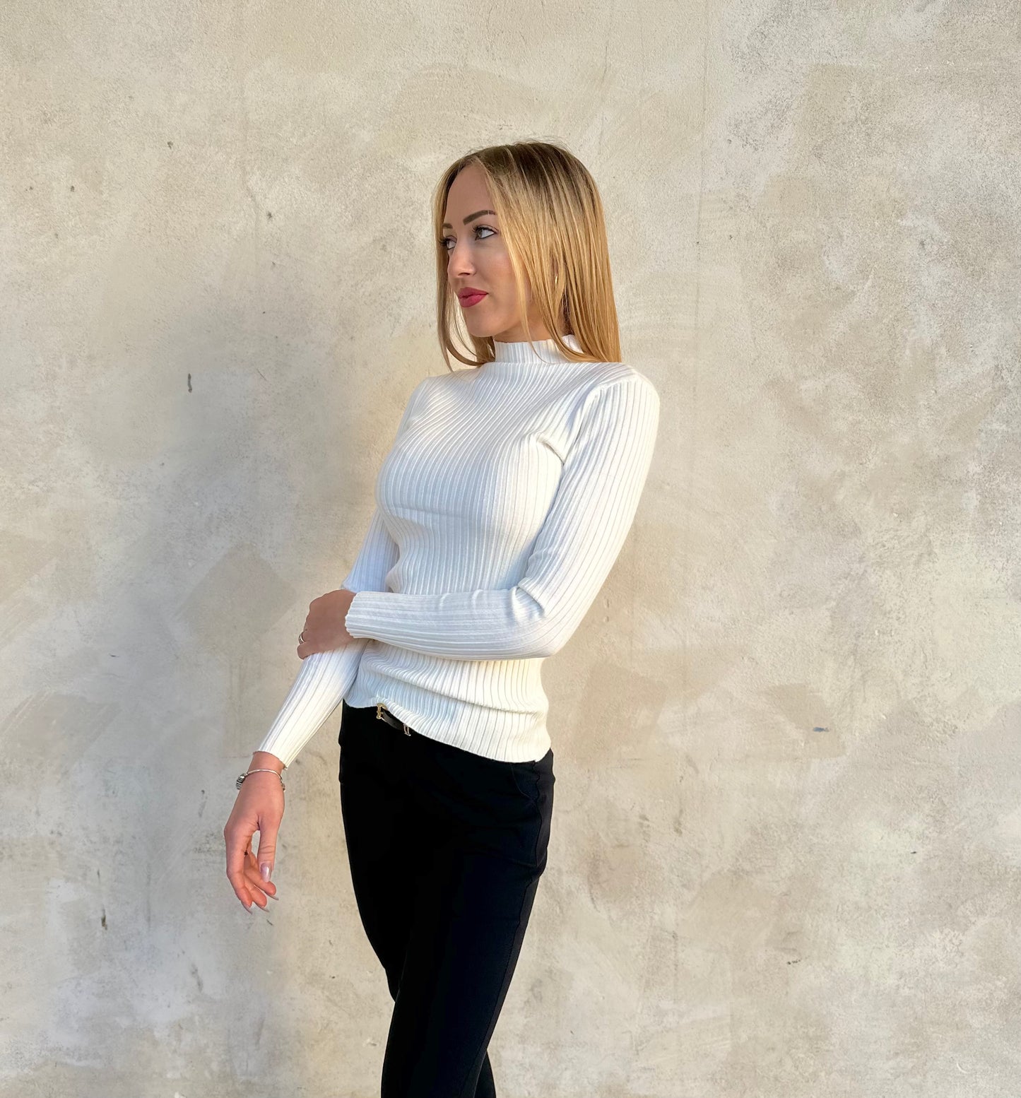 Maglia lupetto coste
