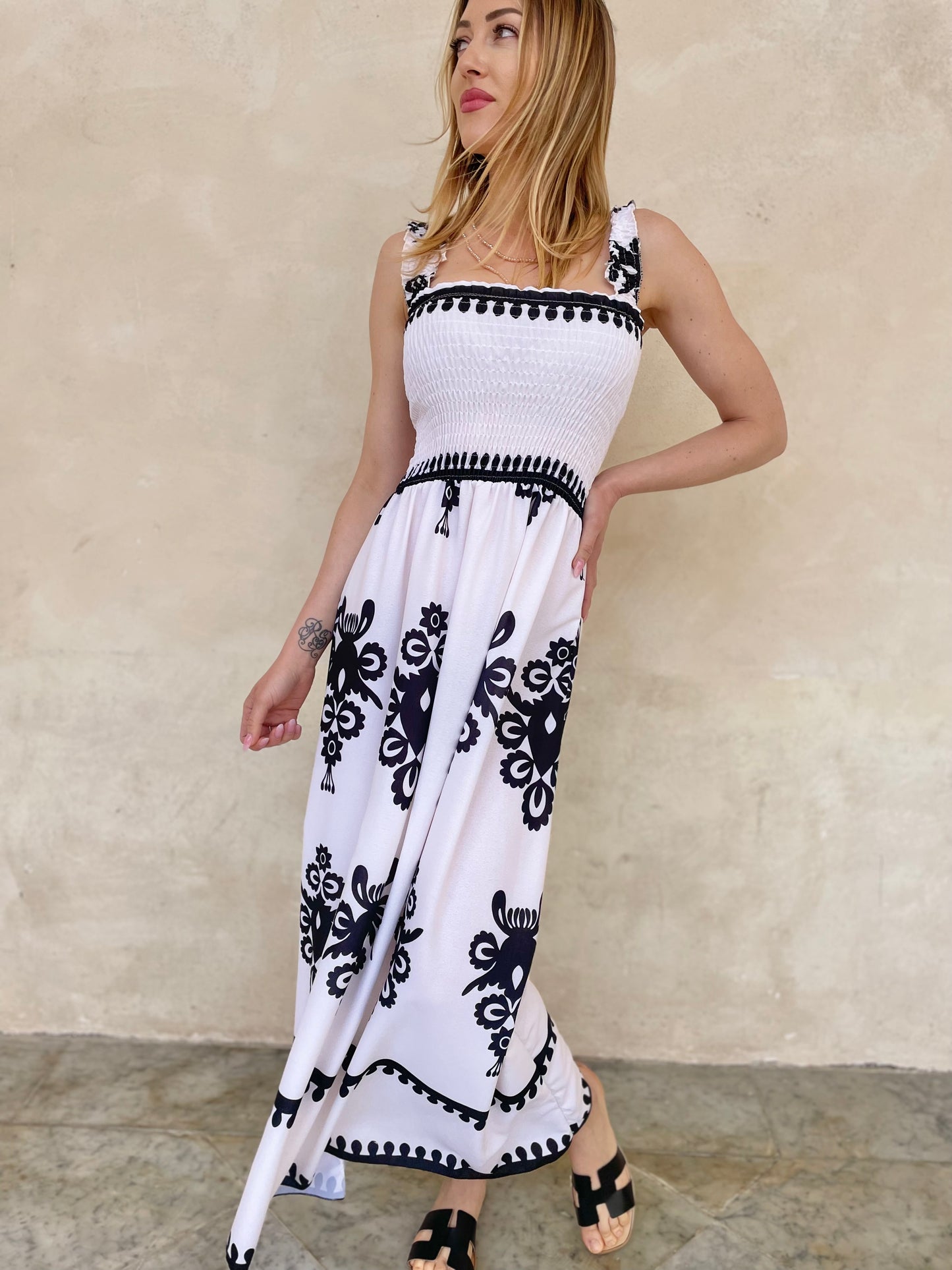 Long dress fantasia