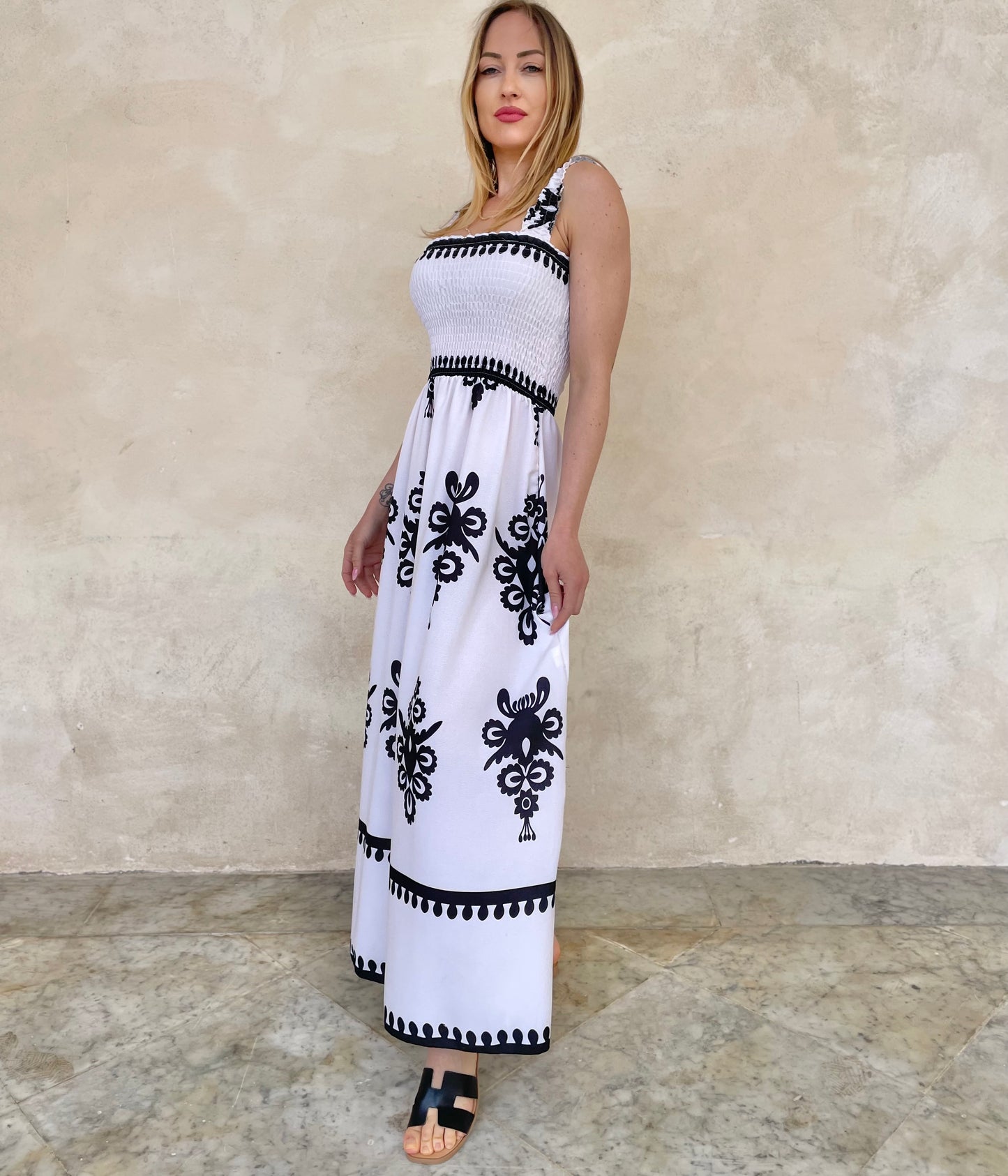 Long dress fantasia