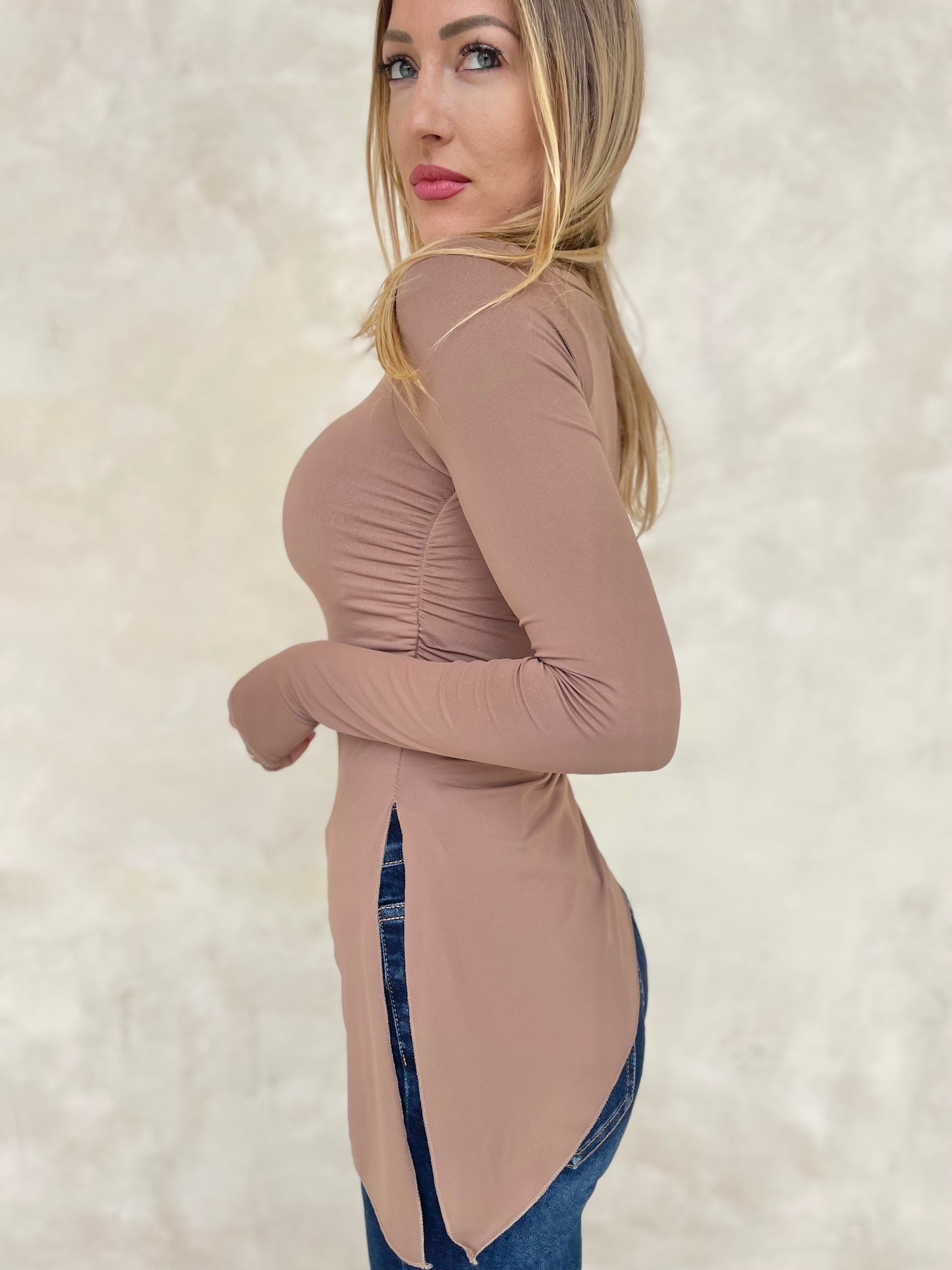 Maglia asimmetrica monospalla